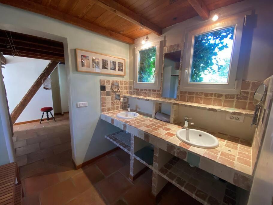 Petit Mas Calme Typique Du Sud ! Villa Valergues Ngoại thất bức ảnh